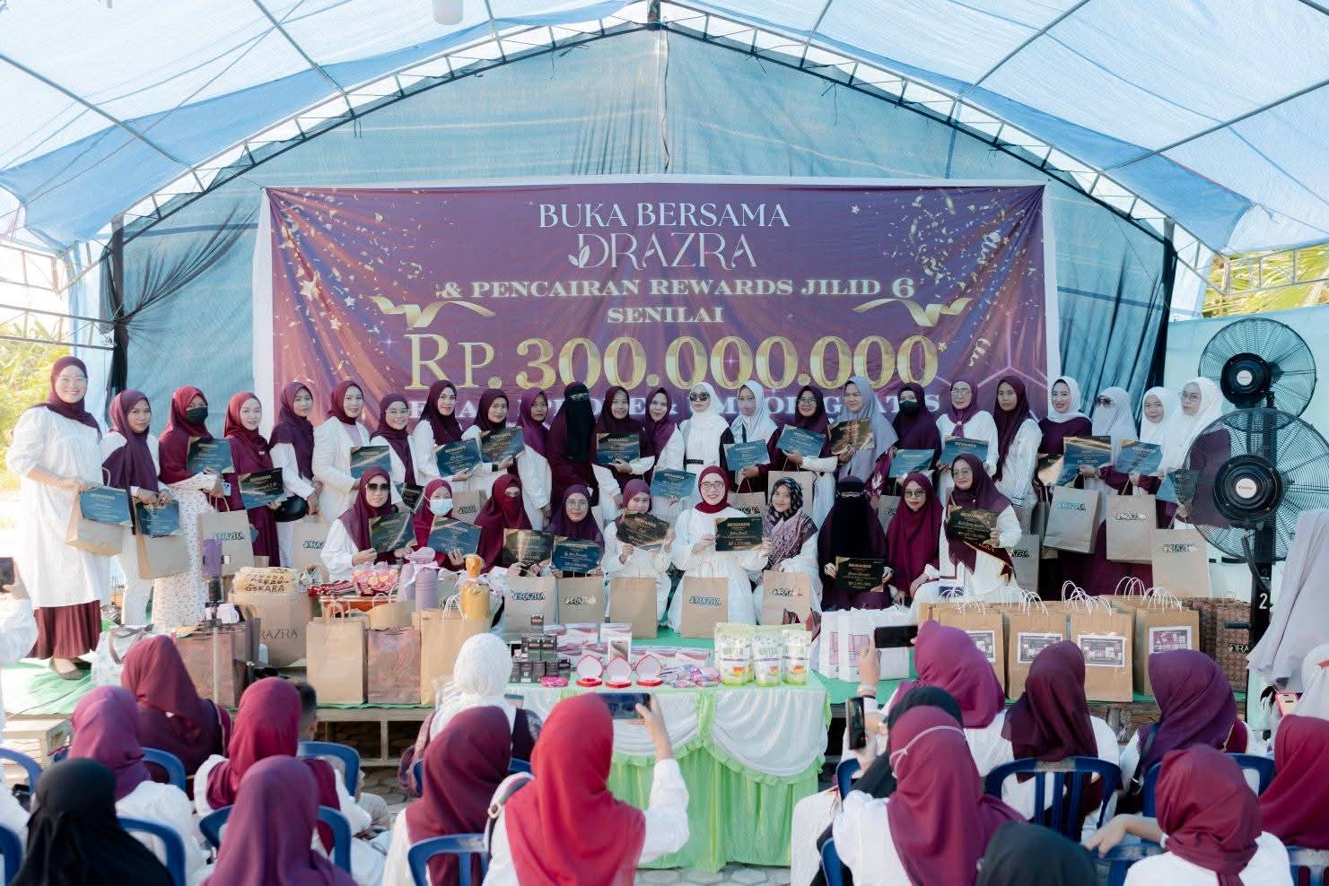 Dokumentasi Perjalanan, Komunitas & Aktivitas Akabe Akabe